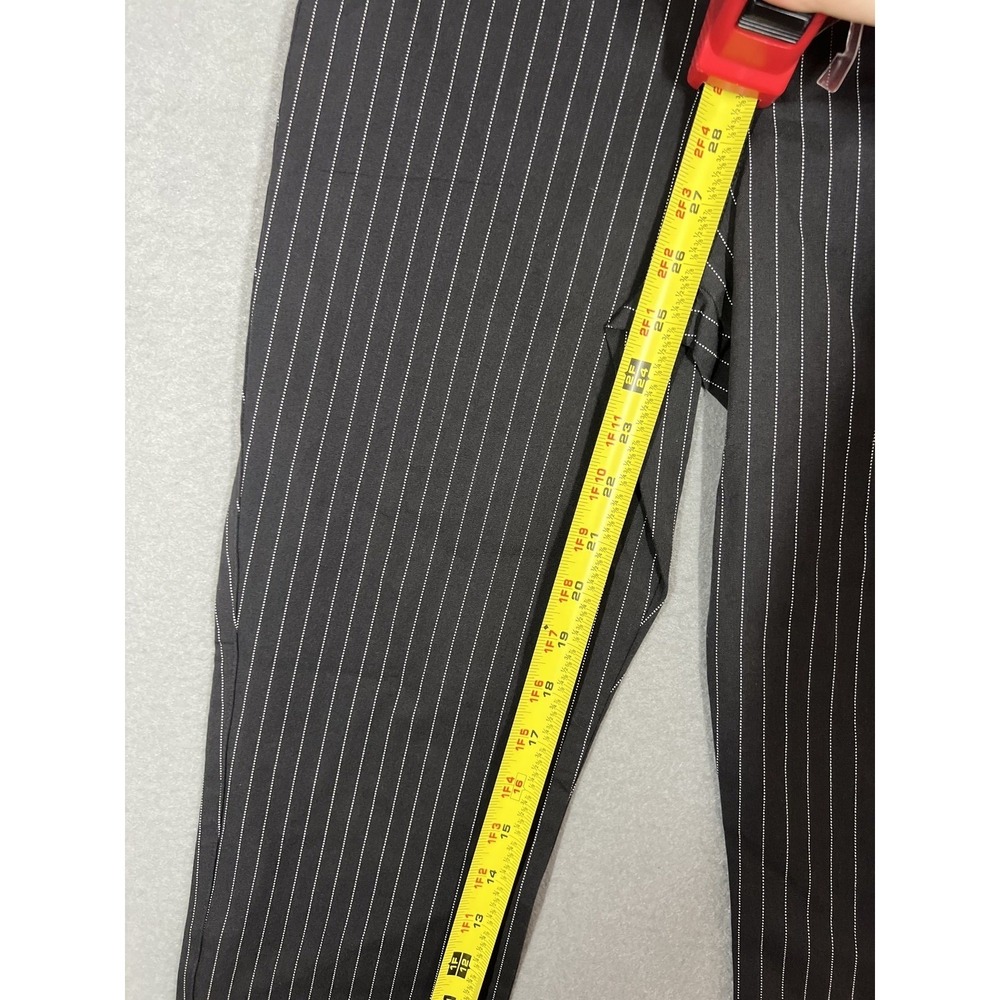 Old Navy Women's High-Rise Pixie Ankle Pants Size 4 Black Pinstripe NWT Stretch - Picture 3 of 9